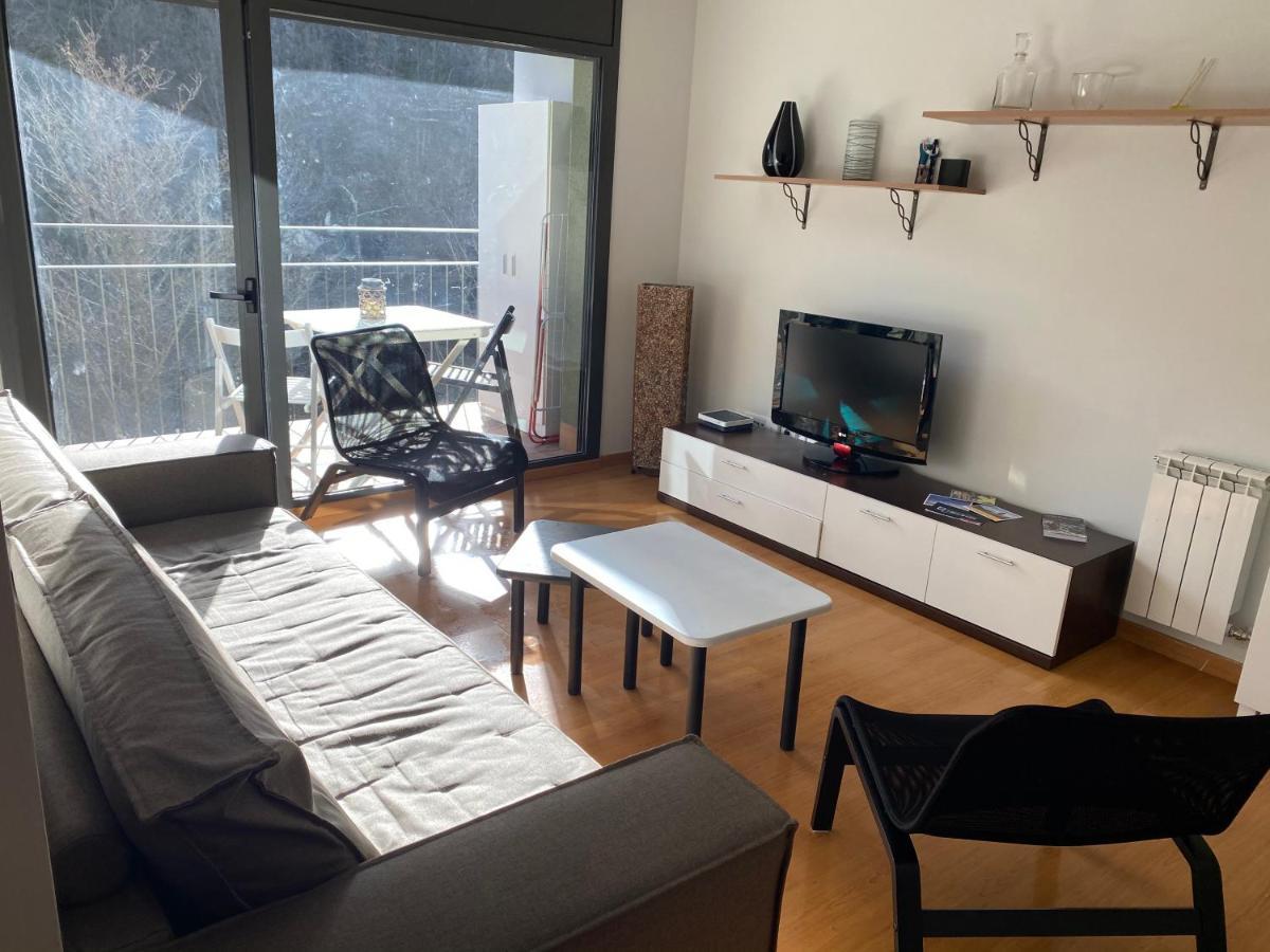 Duplex Roca Del Sucut Apartment Ribes De Freser Bagian luar foto